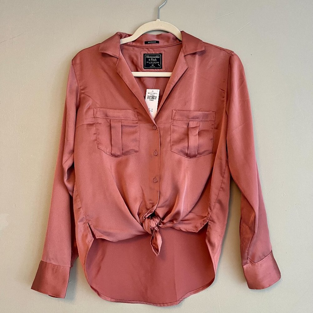Abercrombie Long-Sleeve Satin Shirt in Pink